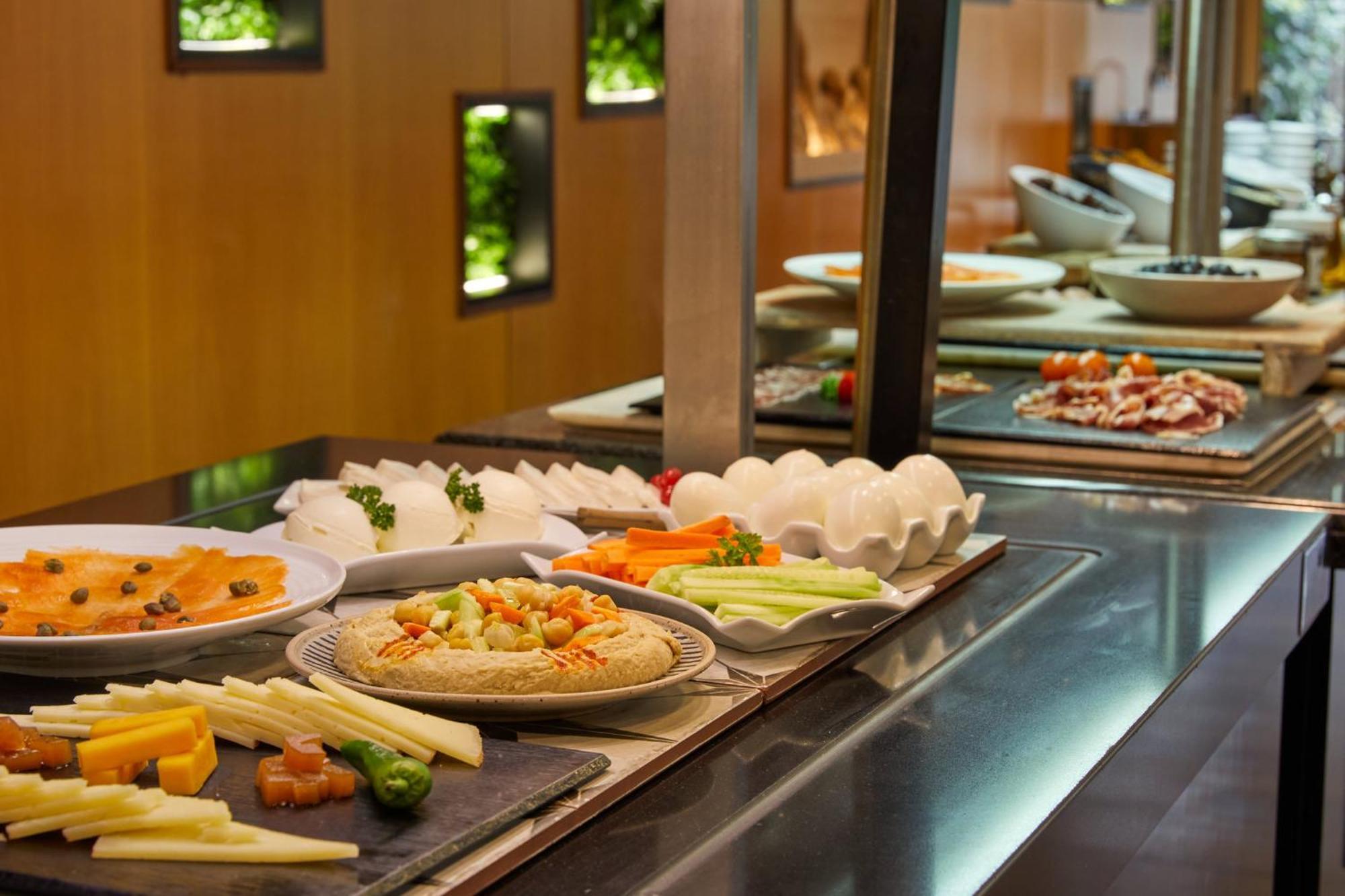 Crowne Plaza Madrid - Centre Retiro By Ihg酒店 外观 照片